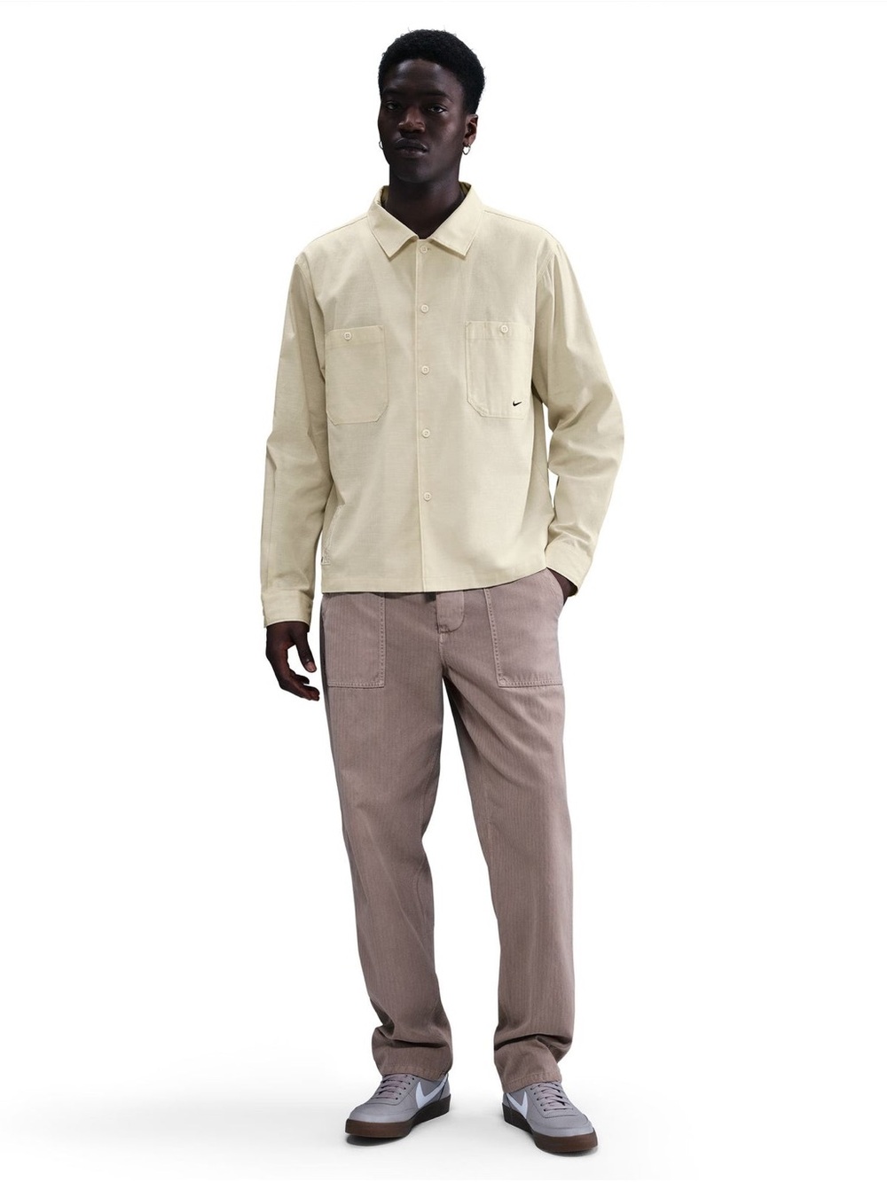Nike Men's Ivory Button-Front Lightweight Overshirt - Picture 2 of 12